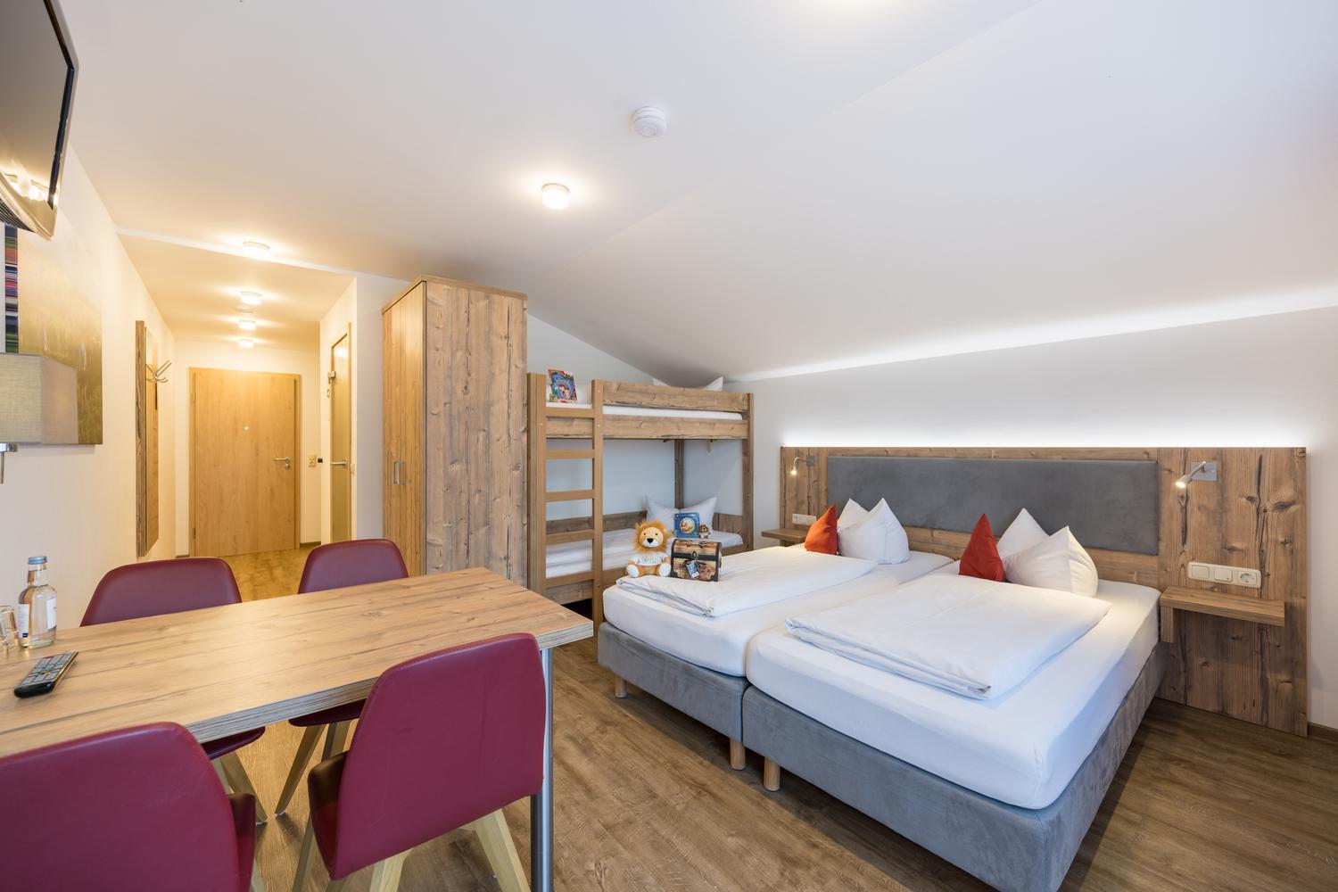 Familienhotel Loewen เนสเซลวัง ภายนอก รูปภาพ
