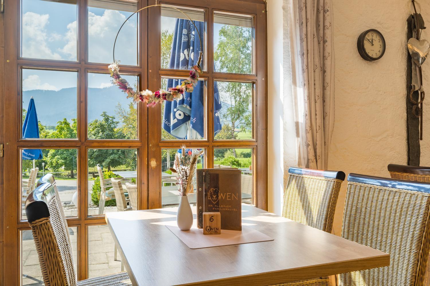 Familienhotel Loewen เนสเซลวัง ภายนอก รูปภาพ